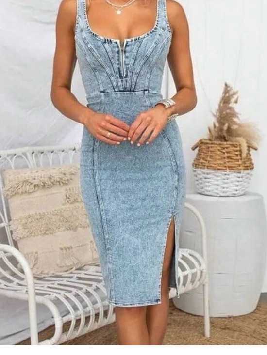 Dresses & Skirts - Zipper Ftont Scoop Neck Denim Midi Dress in Light Blue
